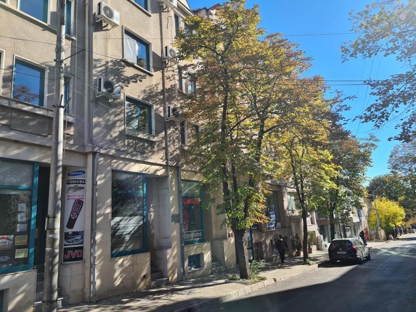 Hotel Oazis Хасково Экстерьер фото