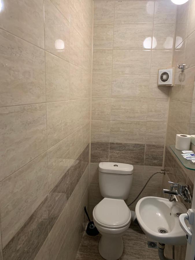 Hotel Oazis Хасково Экстерьер фото